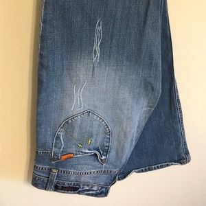 Vigoss juniors jeans.